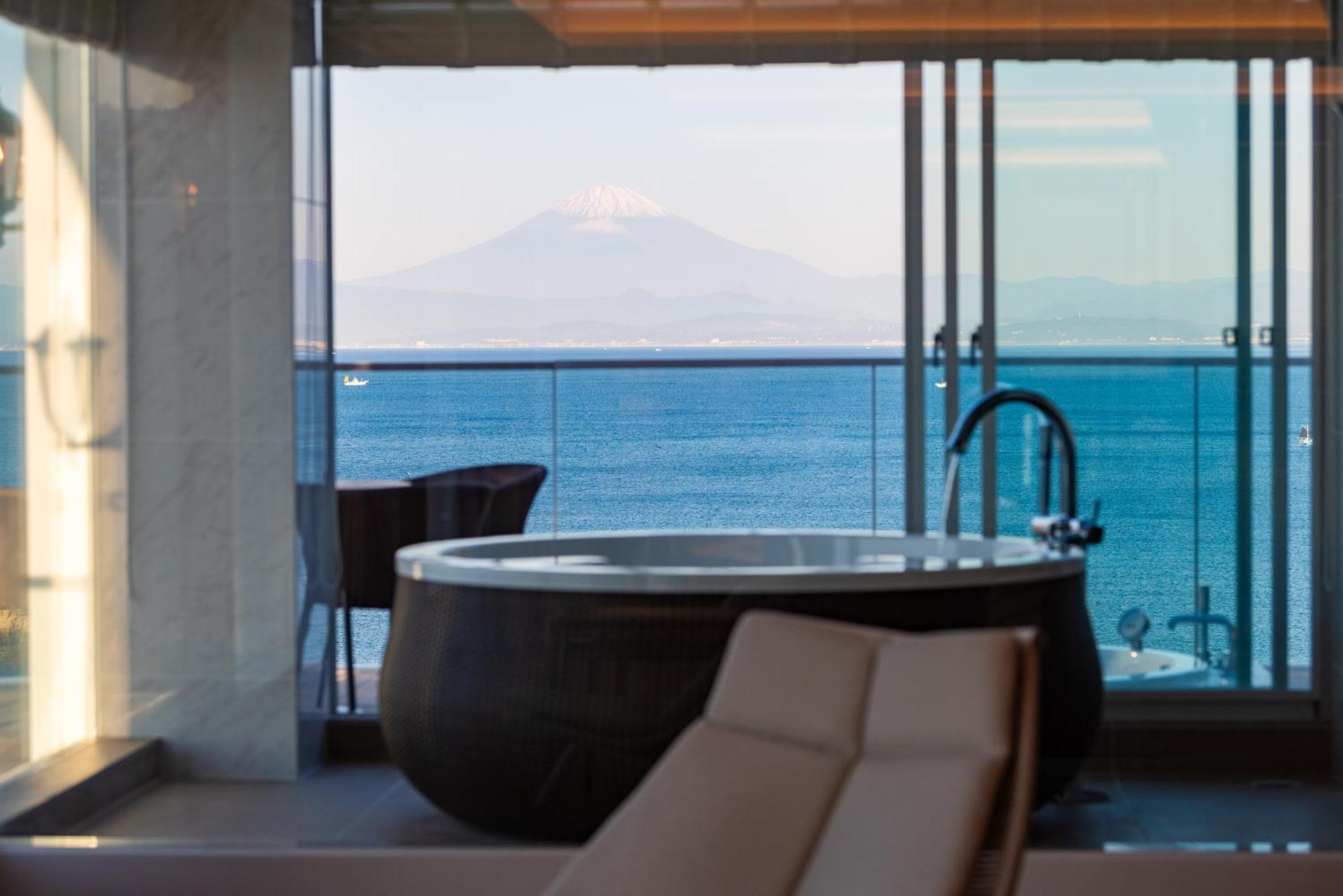 Hayama Hotel Otowa No Mori Yokosuka Buitenkant foto